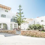 Nastasia Village Apartmanhotel 2*